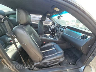 2014 Ford Mustang GT Premium Coupe - miniatura 8