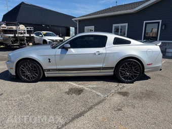 2014 Ford Mustang Shelby GT500 Coupe - miniatura 2