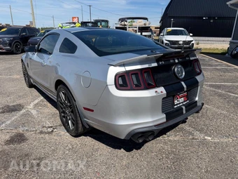 2014 Ford Mustang Shelby GT500 Coupe - miniatura 3