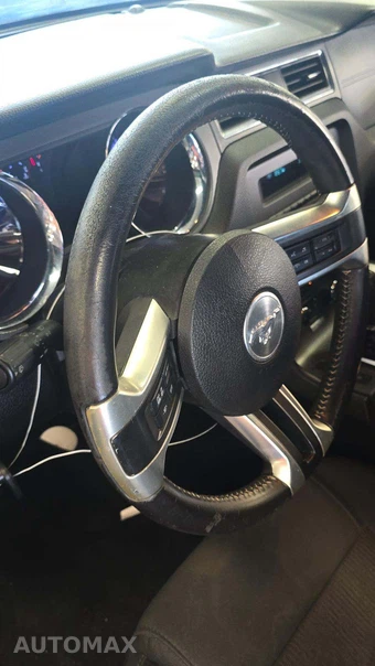 2014 Ford Mustang V6 Convertible – miniatura 27