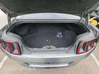 2014 Ford Mustang V6 Coupe - miniatura 11