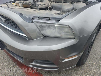 2014 Ford Mustang V6 Coupe - miniatura 18