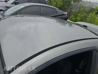 2014 Ford Mustang V6 Coupe - miniatura 9