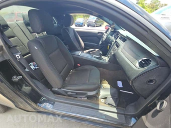 2014 Ford Mustang V6 Coupe - miniatura 18