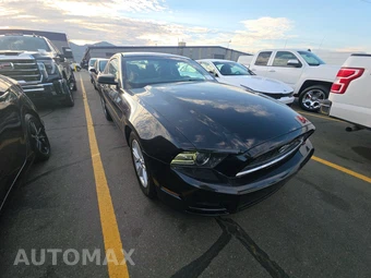 2014 Ford Mustang V6 Coupe - miniatura 3