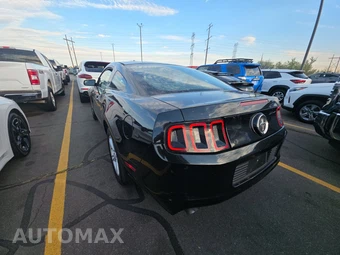 2014 Ford Mustang V6 Coupe - miniatura 6