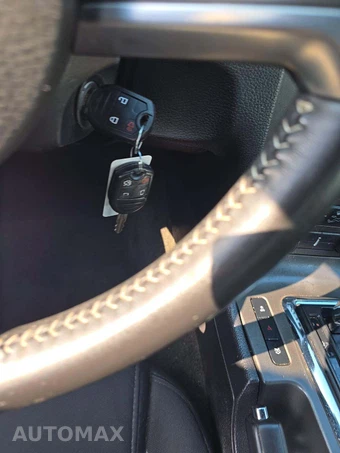 2014 Ford Mustang V6 Coupe - miniatura 8