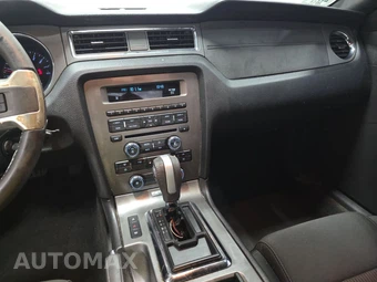 2014 Ford Mustang V6 Coupe – miniatura 11