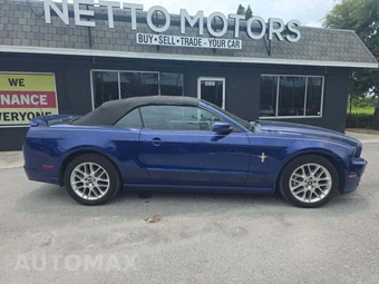 2014 Ford Mustang V6 Premium Convertible - miniatura 4