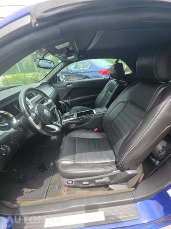 2014 Ford Mustang V6 Premium Convertible - miniatura 6