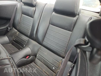 2014 Ford Mustang V6 Premium Coupe - miniatura 13
