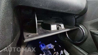 2014 Ford Mustang V6 Premium Coupe - miniatura 26