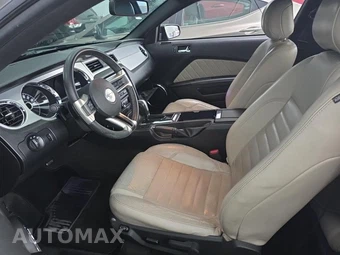 2014 Ford Mustang V6 Premium Coupe – miniatura 7