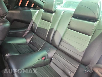 2014 Ford Mustang V6 Premium Coupe – miniatura 13