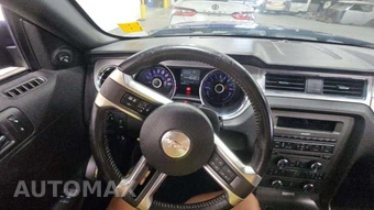 2014 Ford Mustang V6 Premium Coupe - miniatura 28