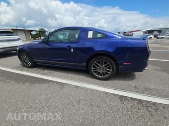 2014 Ford Mustang V6 Premium Coupe - miniatura 6