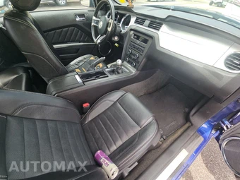 2014 Ford Mustang V6 Premium Coupe - miniatura 8