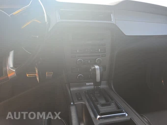 2014 Ford Mustang V6 Premium Coupe – miniatura 11