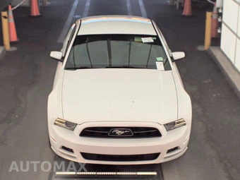 2014 Ford Mustang V6 Premium Coupe – miniatura 2
