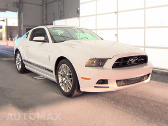 2014 Ford Mustang V6 Premium Coupe – miniatura 3