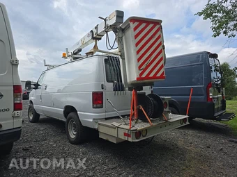 2014 Ford Super Duty E-350 Commercial Cargo Van 138.0" WB - miniatura 6