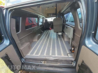 2014 Ford Super Duty E-350 Commercial Cargo Van 138.0" WB - miniatura 14