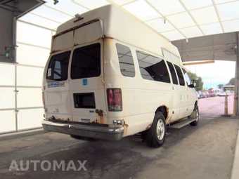 2014 Ford Super Duty E-350 Commercial Cargo Van 138.0" WB - miniatura 4