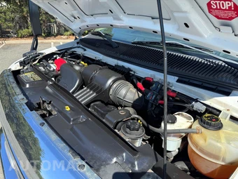 2014 Ford Super Duty E-350 Cutaway - miniatura 18