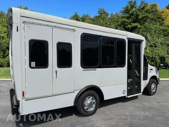 2014 Ford Super Duty E-350 Cutaway - miniatura 7