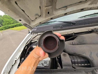 2014 Ford Super Duty E-350 Cutaway - miniatura 24
