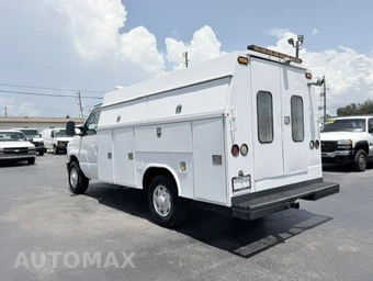 2014 Ford Super Duty E-350 Cutaway - miniatura 7