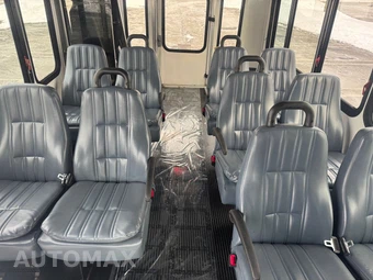 2014 Ford Super Duty E-350 Cutaway DRW - miniatura 23