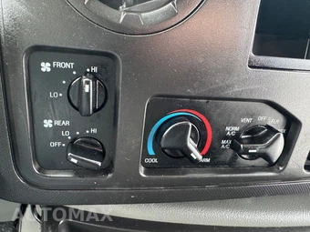 2014 Ford Super Duty E-350 Cutaway DRW - miniatura 29