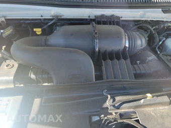 2014 Ford Super Duty E-350 Cutaway DRW - miniatura 16