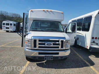 2014 Ford Super Duty E-350 Cutaway DRW - miniatura 2