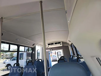 2014 Ford Super Duty E-350 Cutaway DRW - miniatura 11