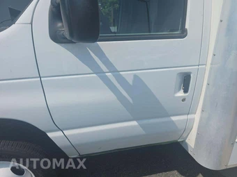 2014 Ford Super Duty E-350 Cutaway DRW - miniatura 18