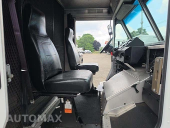 2014 Ford Super Duty E-350 Stripped Chassis DRW - miniatura 15