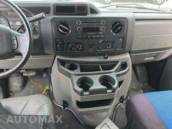 2014 Ford Super Duty E-350 Wagon XL 138.0" WB - miniatura 10