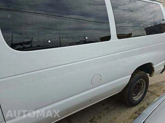 2014 Ford Super Duty E-350 Wagon XL 138.0" WB - miniatura 27
