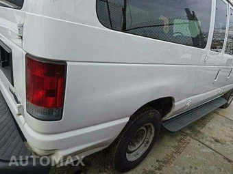 2014 Ford Super Duty E-350 Wagon XL 138.0" WB - miniatura 30