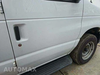 2014 Ford Super Duty E-350 Wagon XL 138.0" WB - miniatura 35