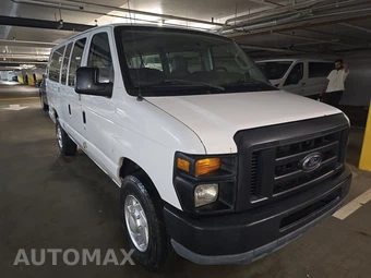 2014 Ford Super Duty E-350 Wagon XL 138.0" WB - miniatura 3