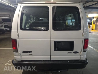 2014 Ford Super Duty E-350 Wagon XL 138.0" WB - miniatura 5