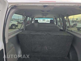 2014 Ford Super Duty E-350 Wagon XL 138.0" WB - miniatura 12