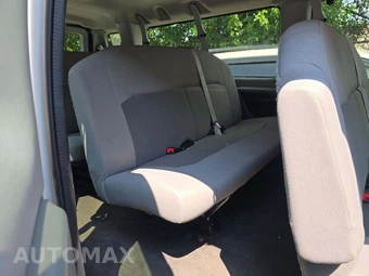 2014 Ford Super Duty E-350 Wagon XLT 138.0" WB – miniatura 14