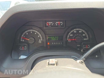 2014 Ford Super Duty E-350 Wagon XLT 138.0" WB – miniatura 9