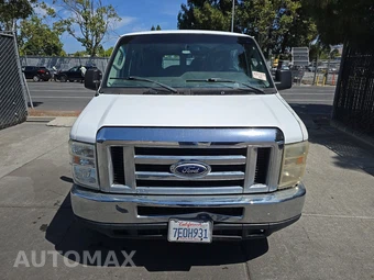 2014 Ford Super Duty E-350 Wagon XLT 138.0" WB - miniatura 2