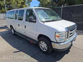 2014 Ford Super Duty E-350 Wagon XLT 138.0" WB - miniatura 3