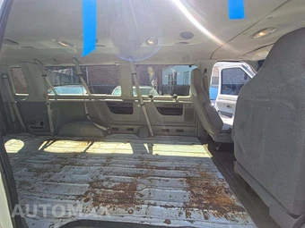 2014 Ford Super Duty E-350 Wagon XLT 138.0" WB – miniatura 17